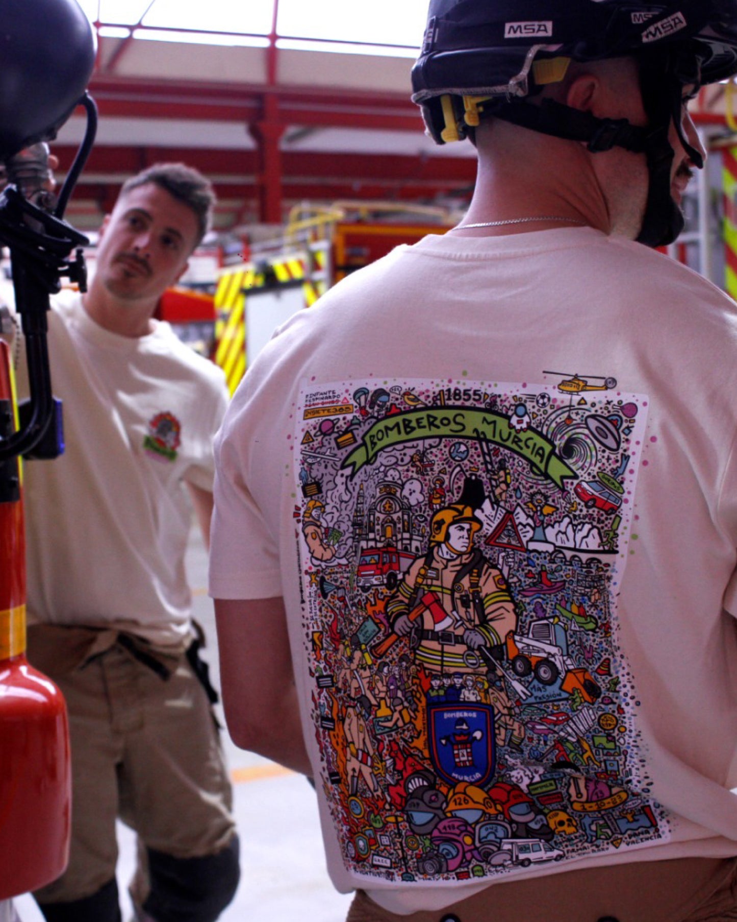 Camiseta Bomberos por El Tipo Raro – Edición Especial